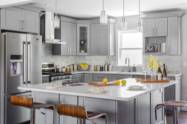 J&K S5 Castle Grey shaker kitchen